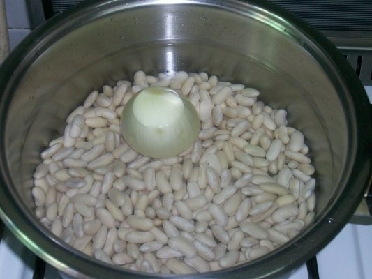 CIORBA DE FASOLE BOABE