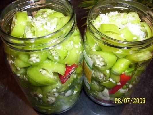 ARDEI IUTE DIN GRADINA LA BORCAN