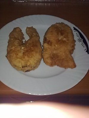 Crap de Dunare,pane cu mamaliguta si mujdei.