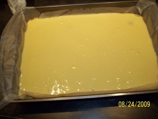 TORT DE ANANAS CU SUS-N JOS