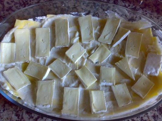 Lasagna cu bacon ,ciuperci si brie