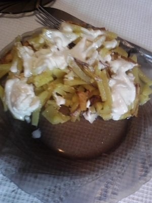 Ceafa la gratar si cartofi prajiti