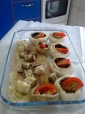 Pangasius cu ciuperci la cuptor