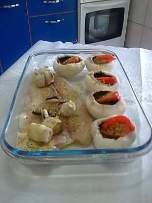 Pangasius cu ciuperci la cuptor