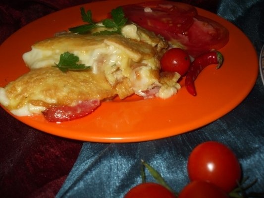 Omleta Calzone cu branza