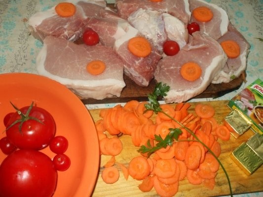 Varza dulce cu pulpa de porc la cuptor