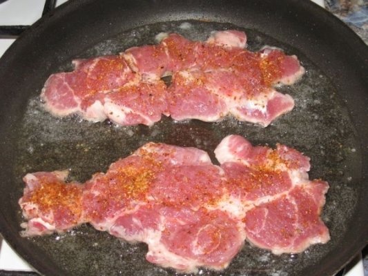 Gratar de ceafa de porc