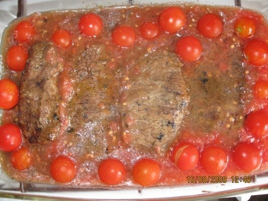 ANTRICOT DE VITEL CU ROSII CHERRY