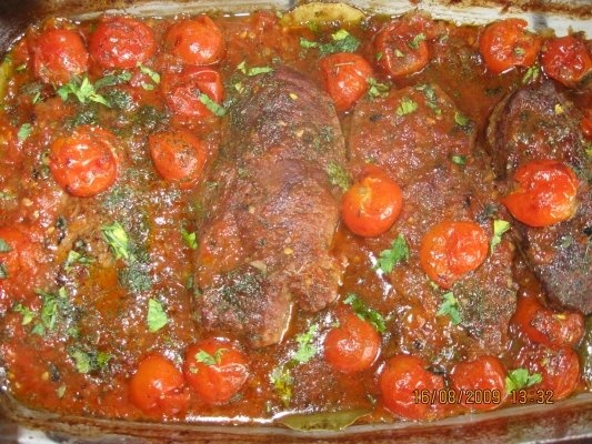 ANTRICOT DE VITEL CU ROSII CHERRY