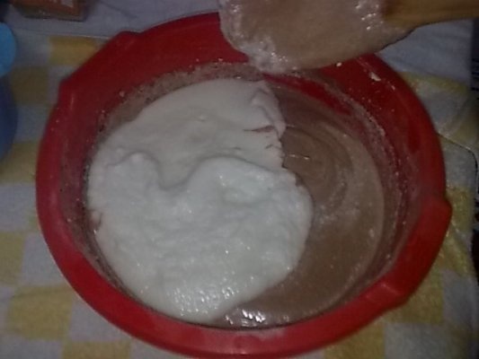 Negresa cu glazura de ciocolata