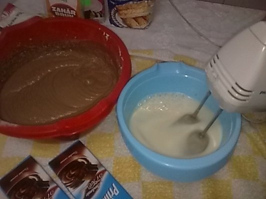 Negresa cu glazura de ciocolata