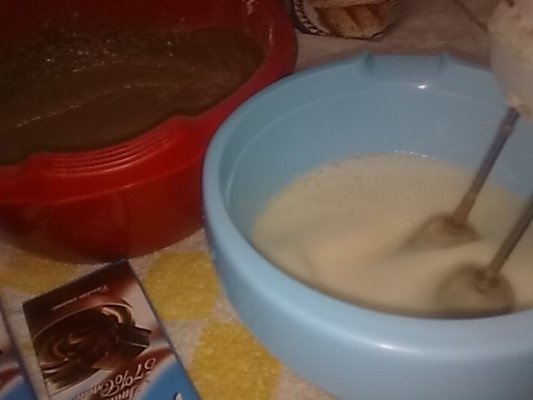 Negresa cu glazura de ciocolata