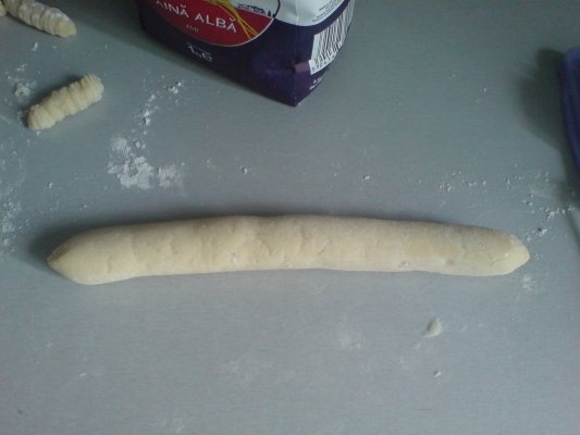 Gnocchi cu sos de rosii