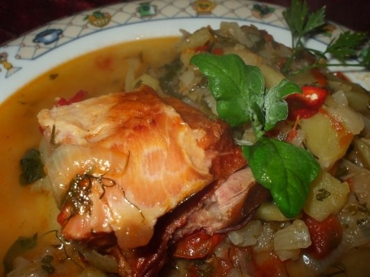 Tocanita cu piept de porc