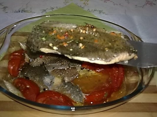 Pastrav la cuptor cu taitei chinezesti