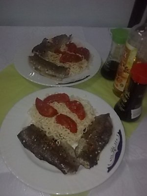 Pastrav la cuptor cu taitei chinezesti