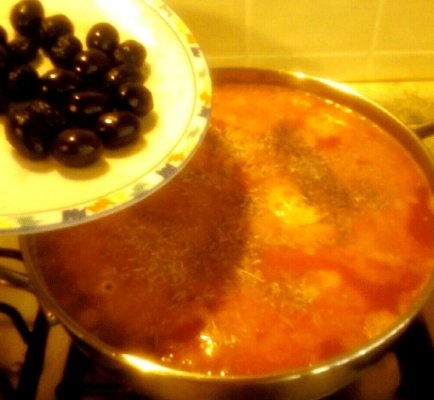 Pui a la Nicoise - Poulet Nicoise