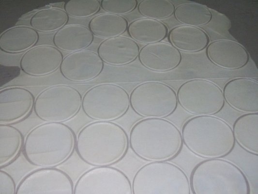 Sambusek(placinte prajite;specific arab)