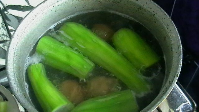 PIURE DE DOVLECEI CU CARTOFI