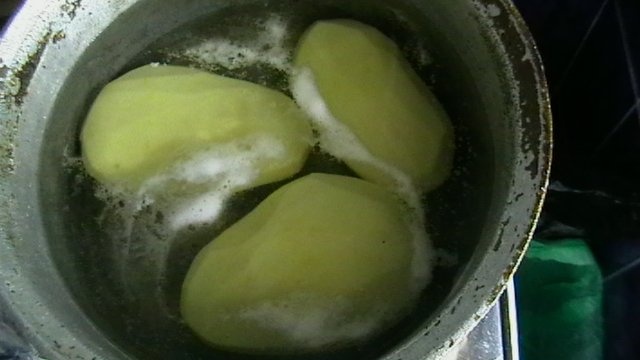 PIURE DE DOVLECEI CU CARTOFI