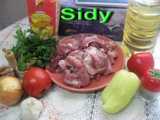 Tocanita din carne de porc cu mamaliguta