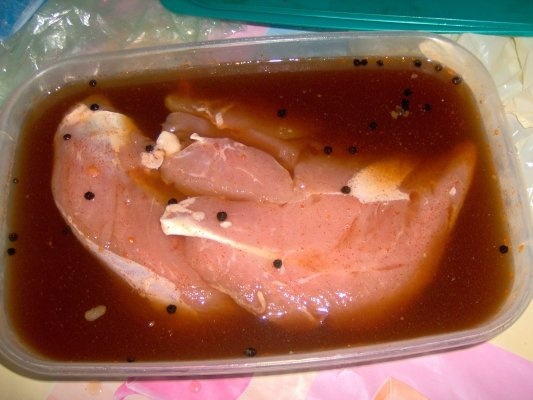 Pastrama din piept de curcan