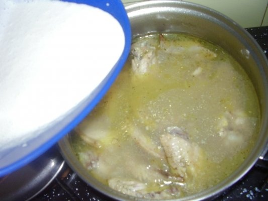 Aripioare cu smantana