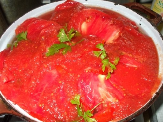 Sarmalute cu varza acra si coasta afumata (scarita)