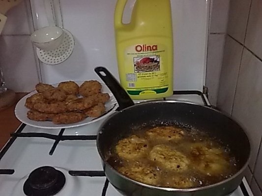 Chiftelute din carne de pui