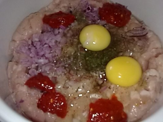 Chiftelute din carne de pui