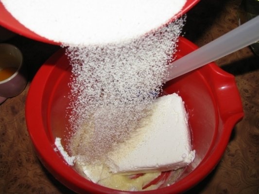 Reţetă de preparare a papanaşilor cu prune uscate