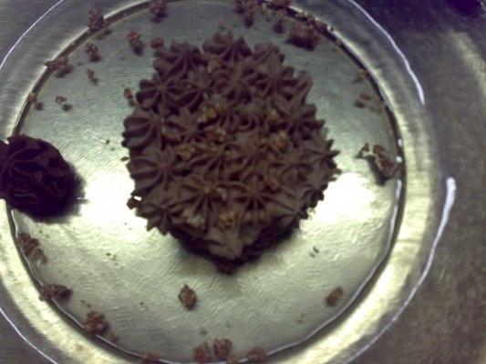 Mini tort  cu mousse de ciocolata
