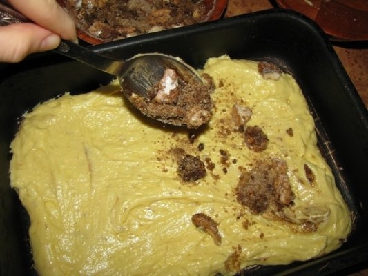 Chec cu smantana, nuci si scortisoara