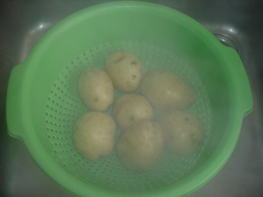 Ficatei prajiti si cartofi la cuptor