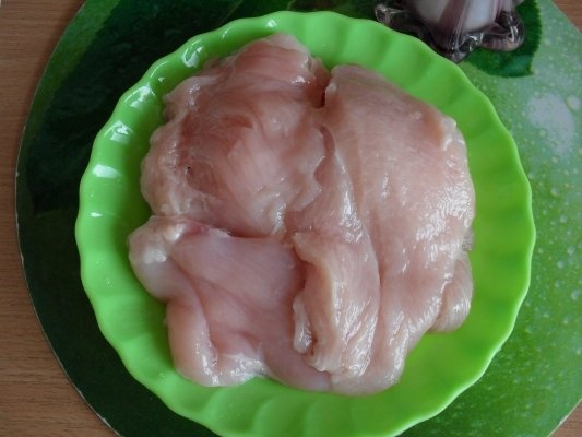 CARTOFI CU BOIA SI SNITEL DE PUI