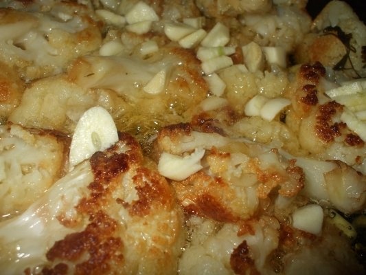 Conopida natur gratinata cu usturoi