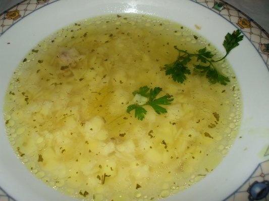 Supa de pui cu flechite