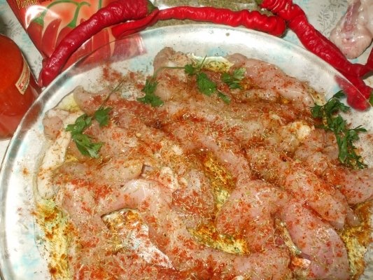 Piept de pui picant cu vinete