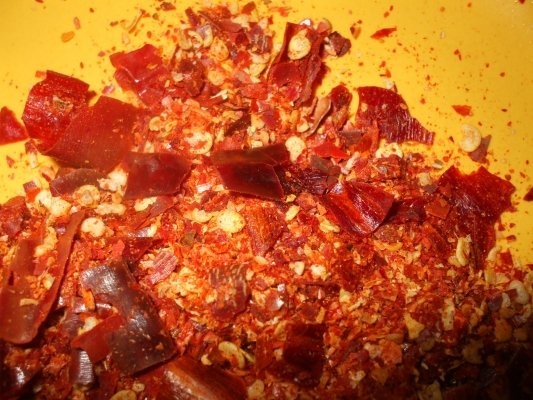 Ardei iuti deshidratati macinati