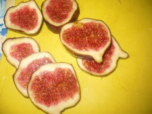 Minitarte cu smochine si ghimbir