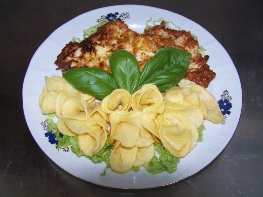 Snitel Michel cu trandafirasi  de cartofi