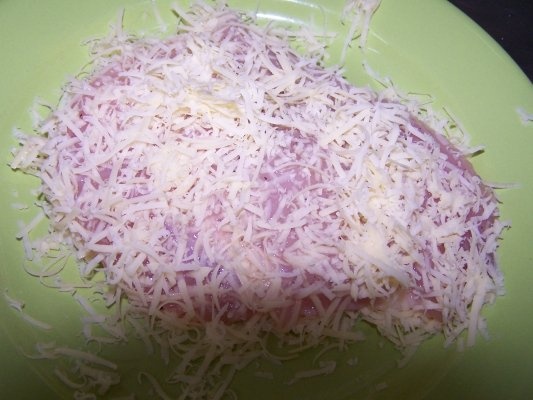 Snitel Michel cu trandafirasi  de cartofi