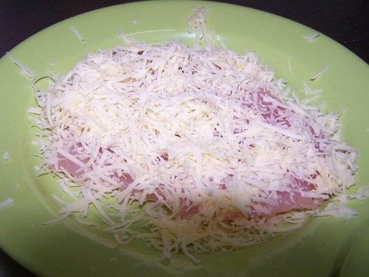 Snitel Michel cu trandafirasi  de cartofi