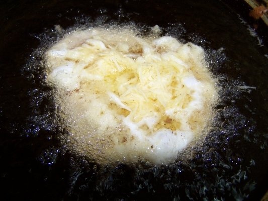 Snitel Michel cu trandafirasi  de cartofi