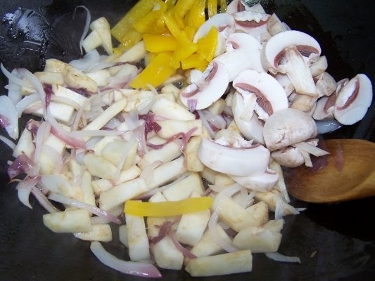 Mancarica de telina cu mastine