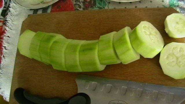 CARTOFI NOI CU DOVLECEI