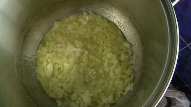 SUPA CREMA DE DOVLECEI CU CRUTOANE