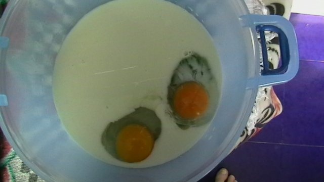 SUPA CREMA DE DOVLECEI CU CRUTOANE