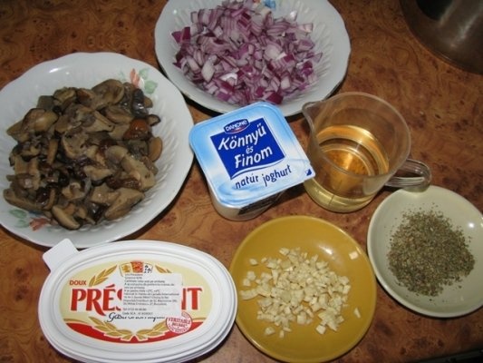 Stroganoff de ciuperci cu tarhon