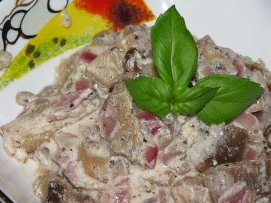 Stroganoff de ciuperci cu tarhon